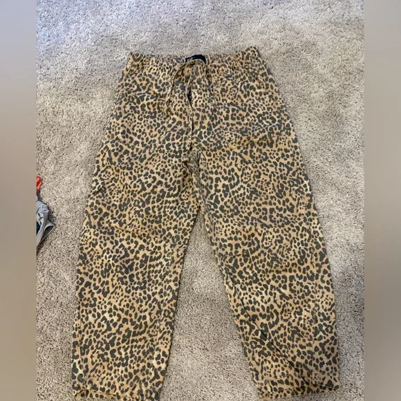 Gap Leopard Print Barrel Jeans - Picture 1 of 5